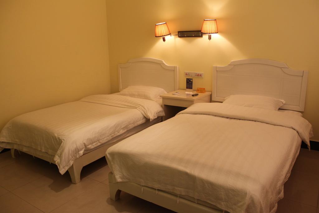 Yangshuo Romantic Inn Яншо Экстерьер фото