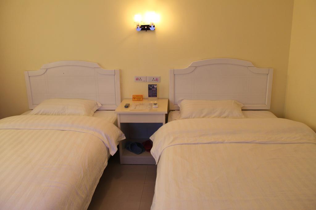 Yangshuo Romantic Inn Яншо Экстерьер фото