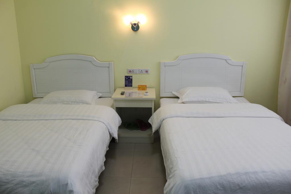 Yangshuo Romantic Inn Яншо Экстерьер фото