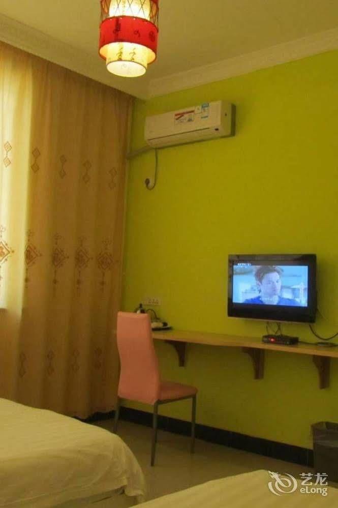 Yangshuo Romantic Inn Яншо Экстерьер фото